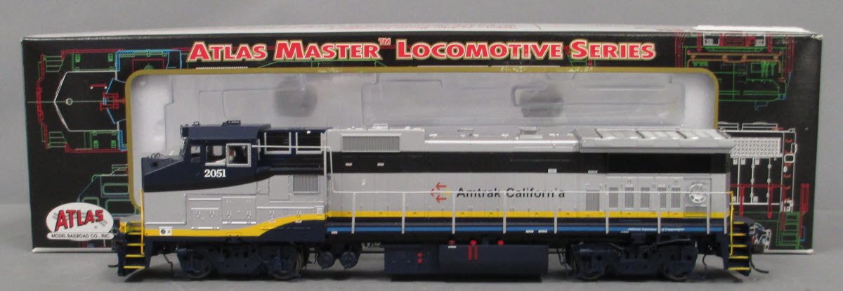 Atlas 9077 HO Amtrak California Dash 8-32BW Diesel Locomotive #2051 w/ DCC LN/Box