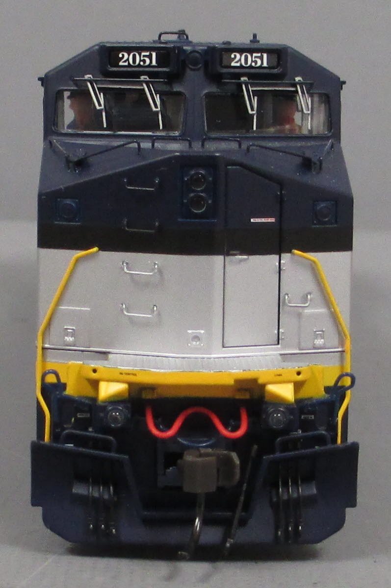 Atlas 9077 HO Amtrak California Dash 8-32BW Diesel Locomotive #2051 w/ DCC LN/Box