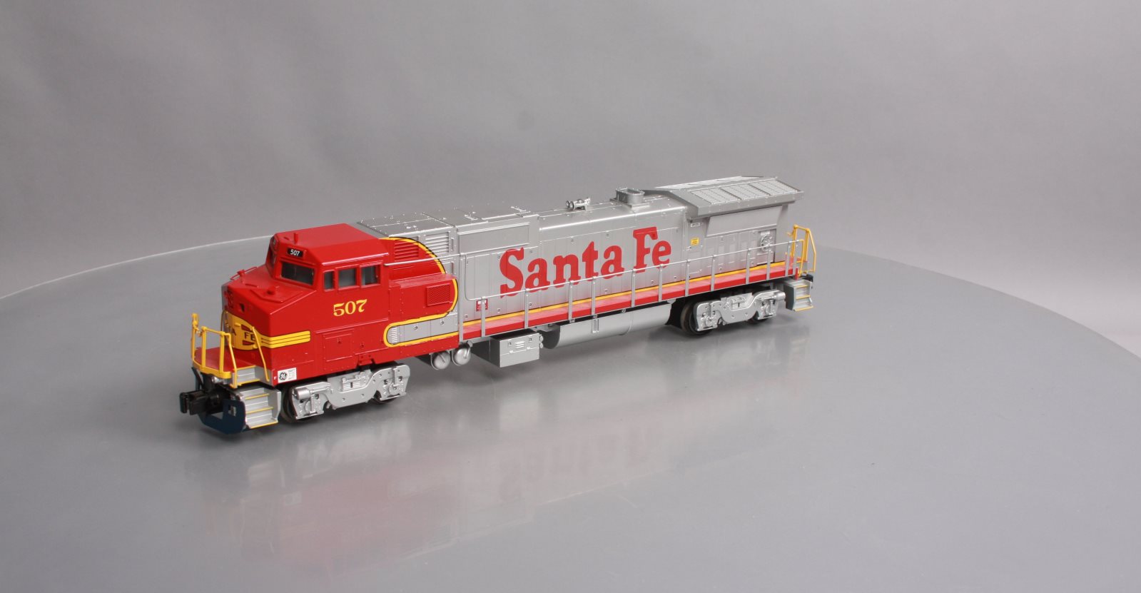MTH 30-2486-1 Santa Fe Dash-8 Diesel Engine w/PS2.0 #507 LN/Box