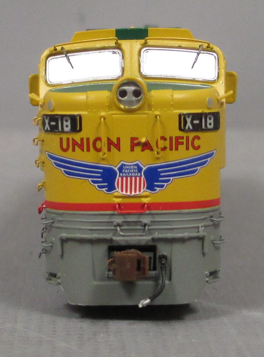 Scale Trains SXT30232 Union Pacitic GTEL 8500 Horsepower Turbine #18 LN/Box