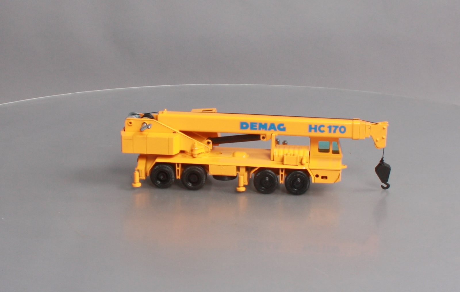 NZG 198 Die-Cast 1:50 Scale DEMAG HC 170 Telescopic Truck Crane NIB