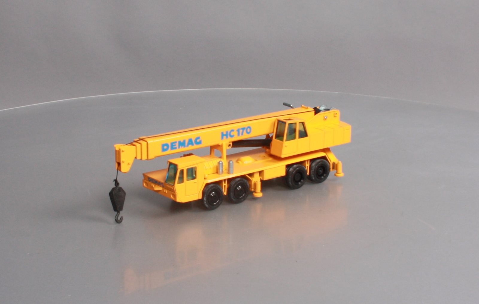 NZG 198 Die-Cast 1:50 Scale DEMAG HC 170 Telescopic Truck Crane NIB