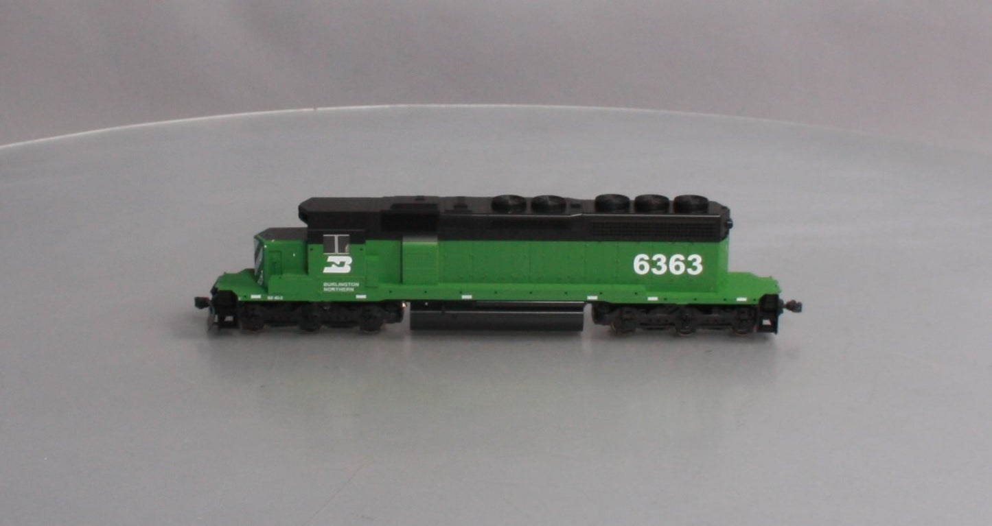Kato 37-2702 HO Scale Burlington Northern EMD SD40-2 Diesel Locomotive #6363 LN/Box