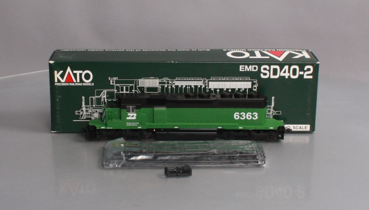 Kato 37-2702 HO Scale Burlington Northern EMD SD40-2 Diesel Locomotive #6363 LN/Box