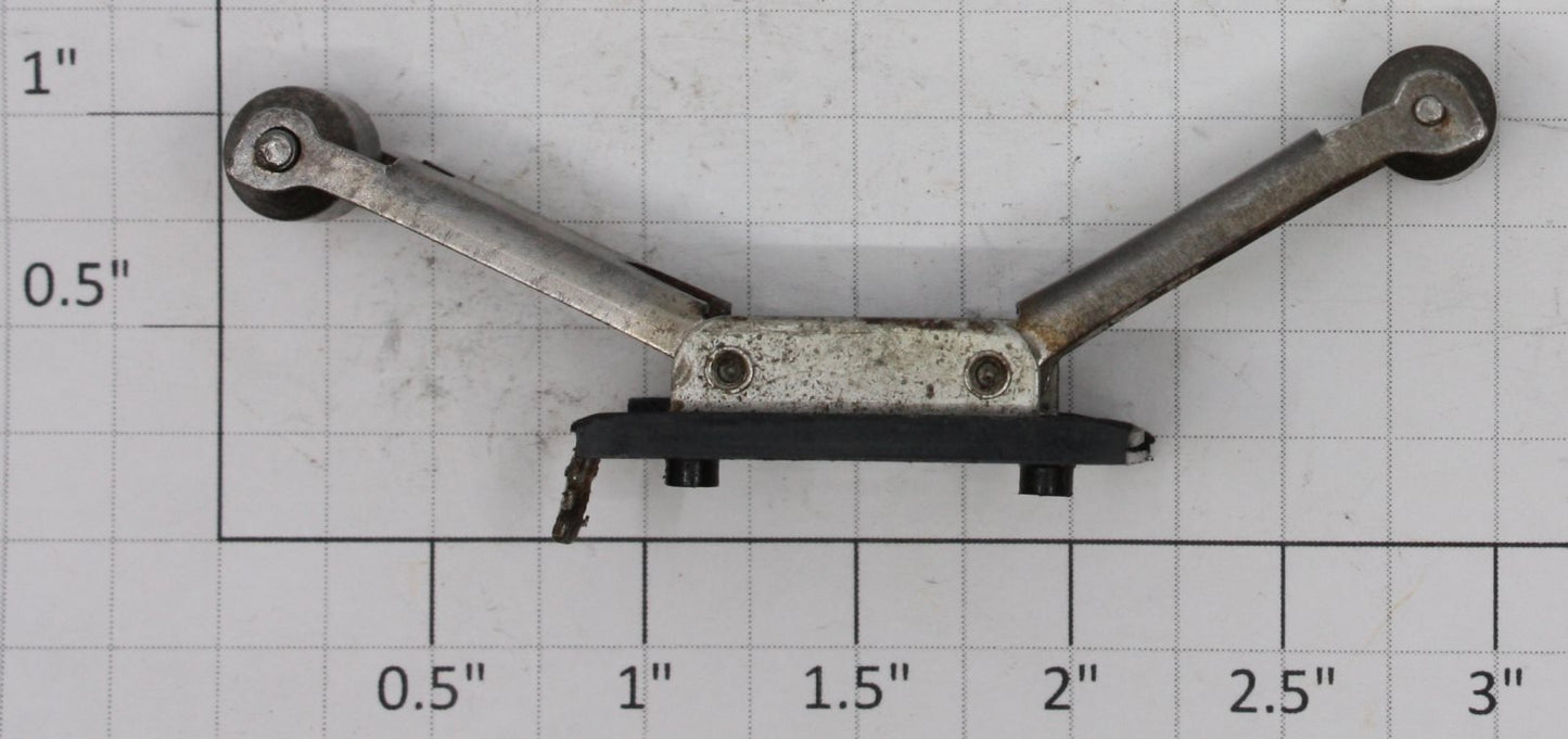 Lionel 2328-173 O Gauge GP-7/GP-9 Collector Assembly with Insulator
