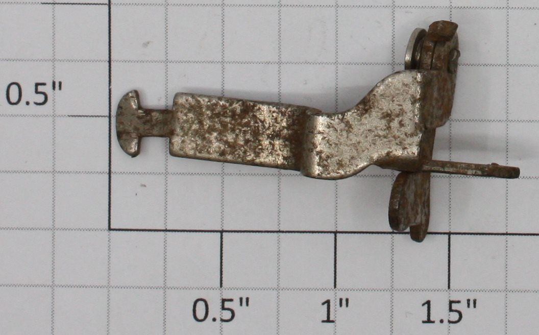 Lionel CP-7 O Gauge Twist Latch Short Shank Bent Coupler without Spring