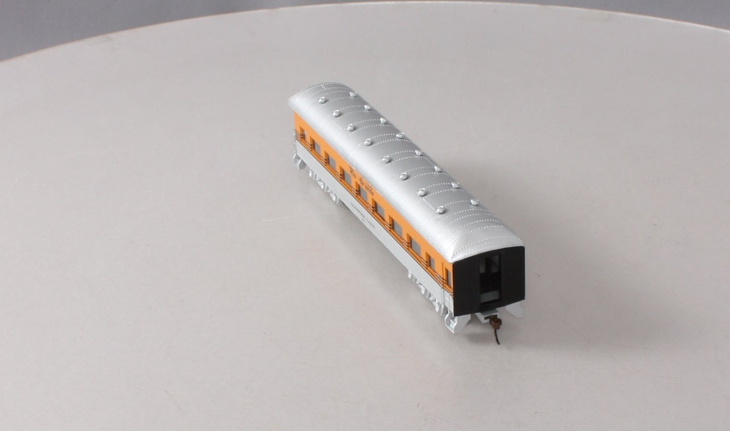 Roundhouse 86633 HO Scale Rio Grande Arch-Roof Observation Car LN/Box
