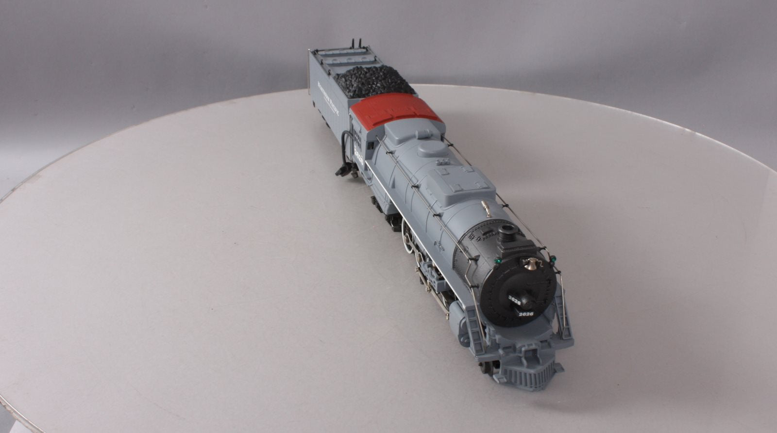 Lionel 6-18016 O Gauge Northern Pacific 4-8-4 Steam Locomotive & Tender #2626 MT/Box