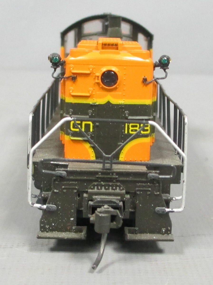 Kato HO Great Northern Diesel Locomotive #183 EX