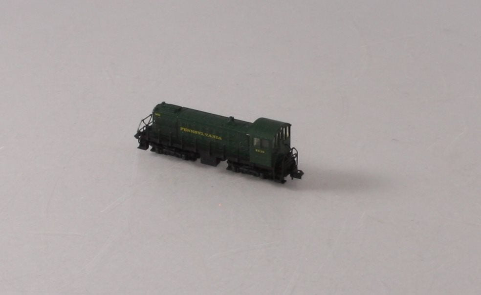 Arnold 5025 N Scale Pennsylvania RR Alco Diesel Locomotive #5930 LN/Box