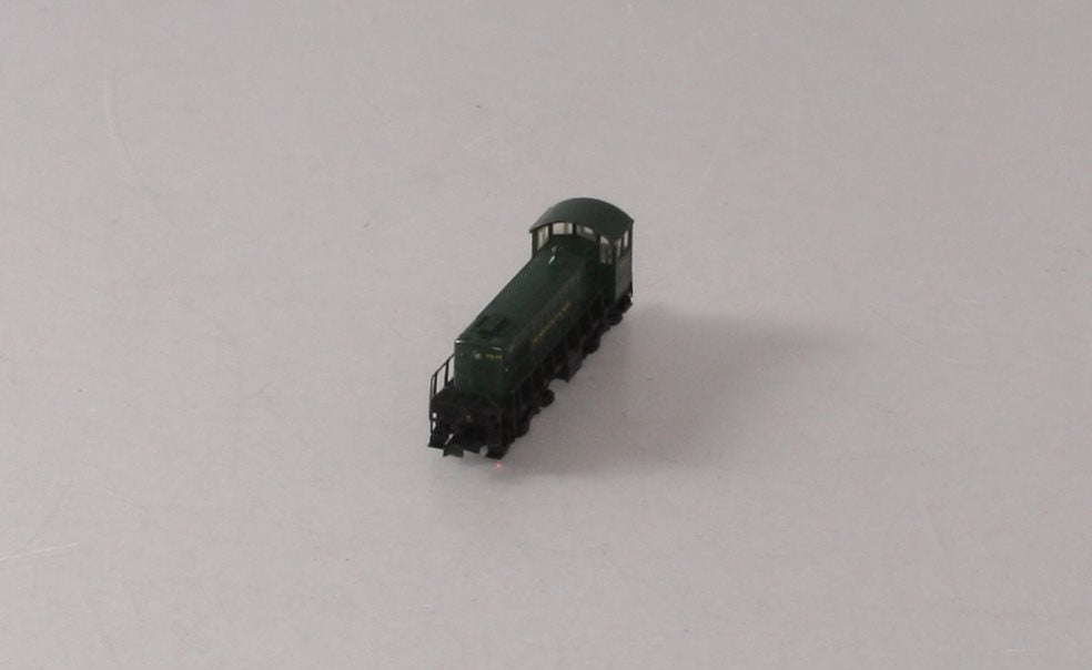 Arnold 5025 N Scale Pennsylvania RR Alco Diesel Locomotive #5930 LN/Box
