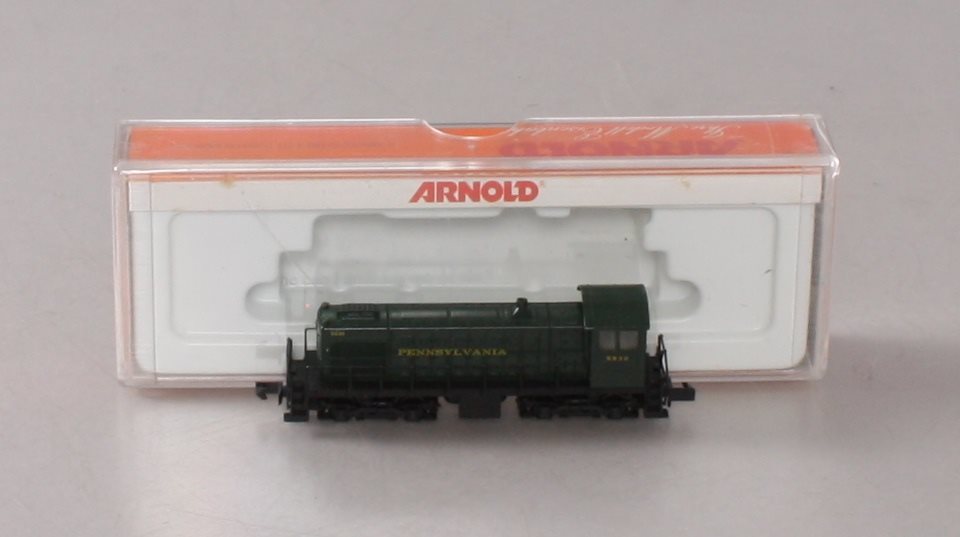 Arnold 5025 N Scale Pennsylvania RR Alco Diesel Locomotive #5930 LN/Box