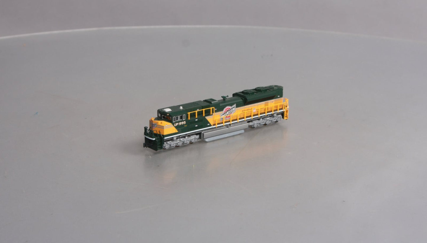 Kato 176-8407 N Scale UP Heritage/C&NW SD70ACe Diesel Loco #1995 w DCC LN/Box
