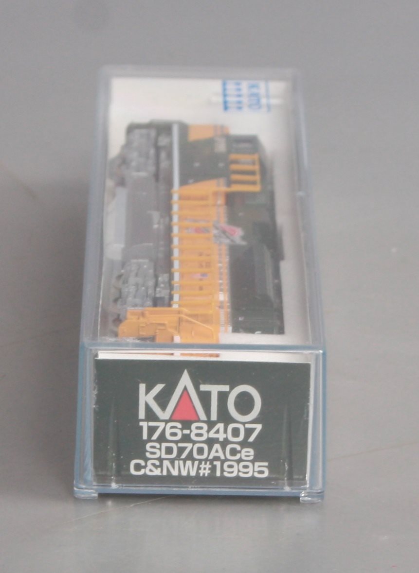Kato 176-8407 N Scale UP Heritage/C&NW SD70ACe Diesel Loco #1995 w DCC LN/Box