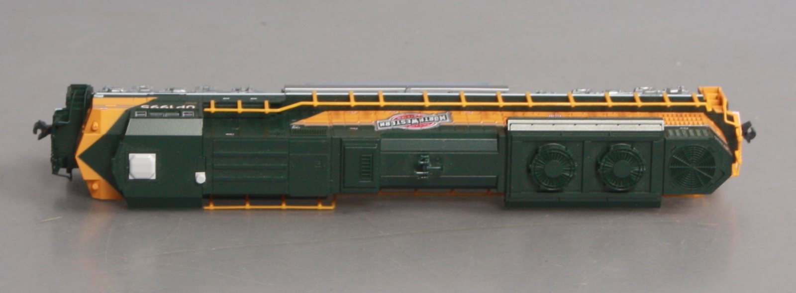 Kato 176-8407 N Scale UP Heritage/C&NW SD70ACe Diesel Loco #1995 w DCC LN/Box