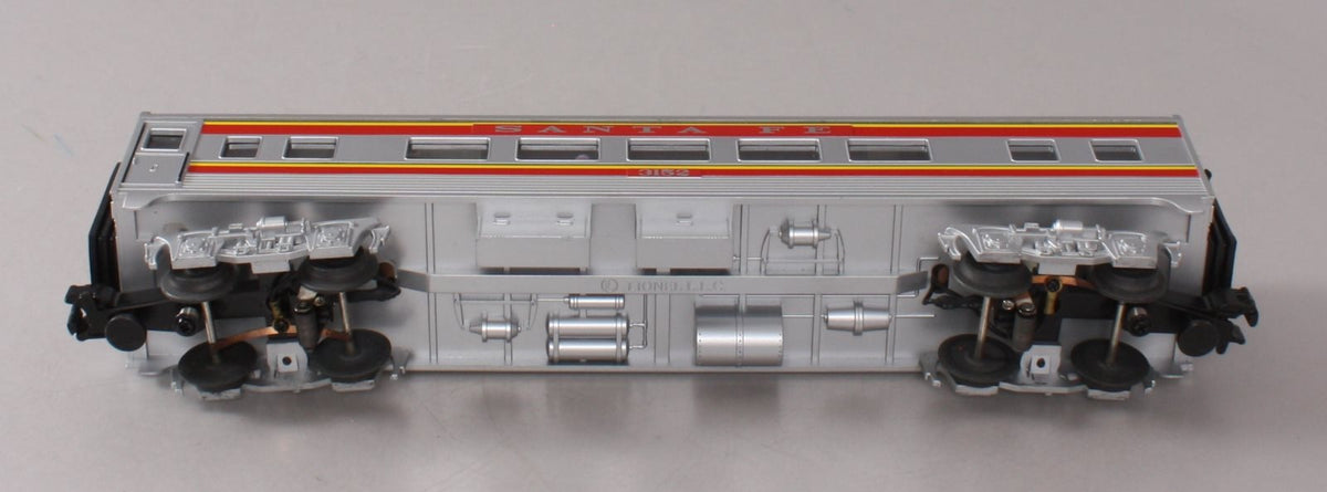Lionel 6-29092 O Gauge Santa Fe Streamlined Coach Car LN/Box