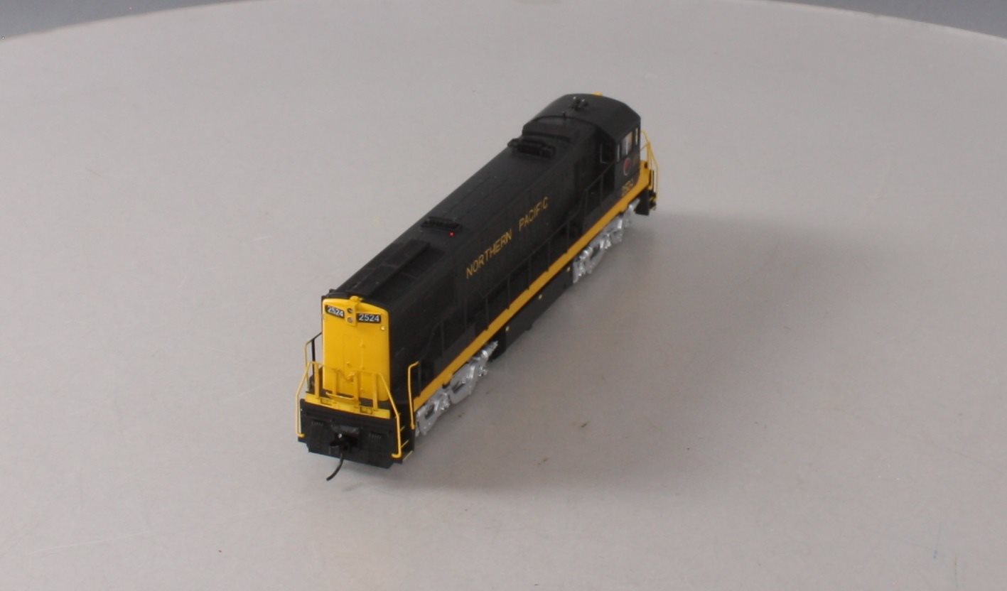 Rivarossi HR2527 HO Northern Pacific GE U25C Diesel Locomotive Sound & DCC #2524