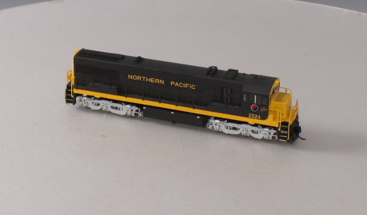Rivarossi HR2527 HO Northern Pacific GE U25C Diesel Locomotive Sound & DCC #2524