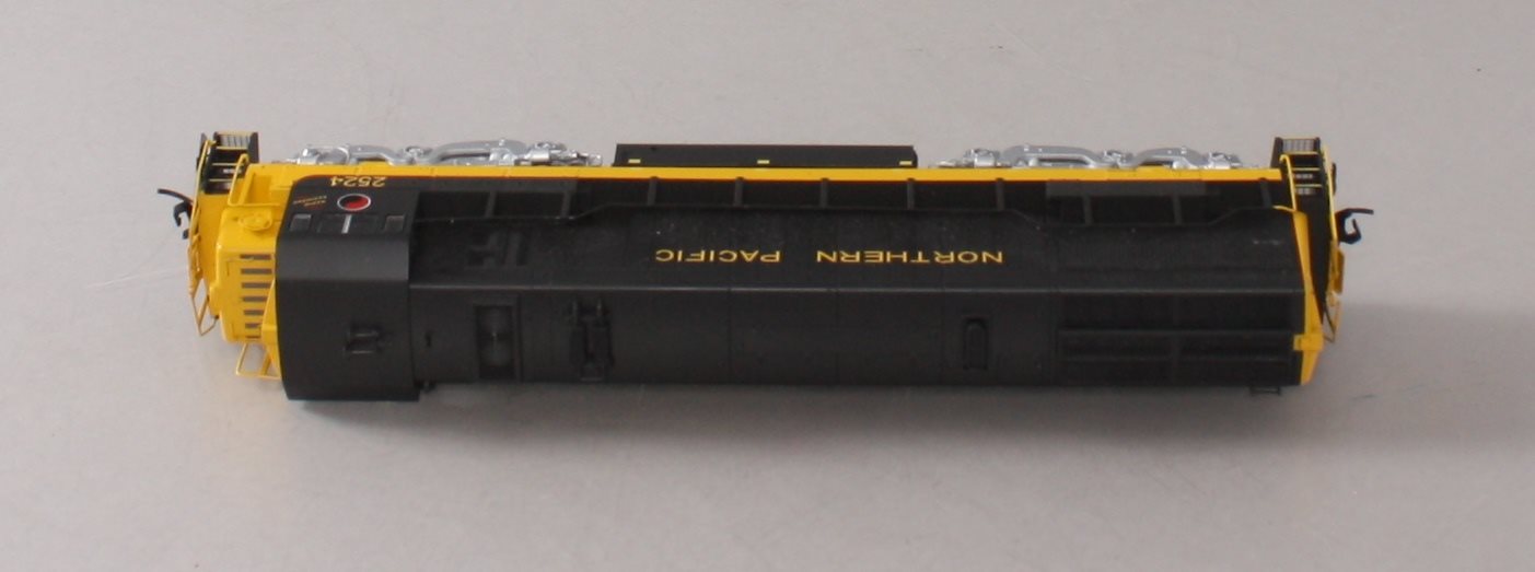 Rivarossi HR2527 HO Northern Pacific GE U25C Diesel Locomotive Sound & DCC #2524