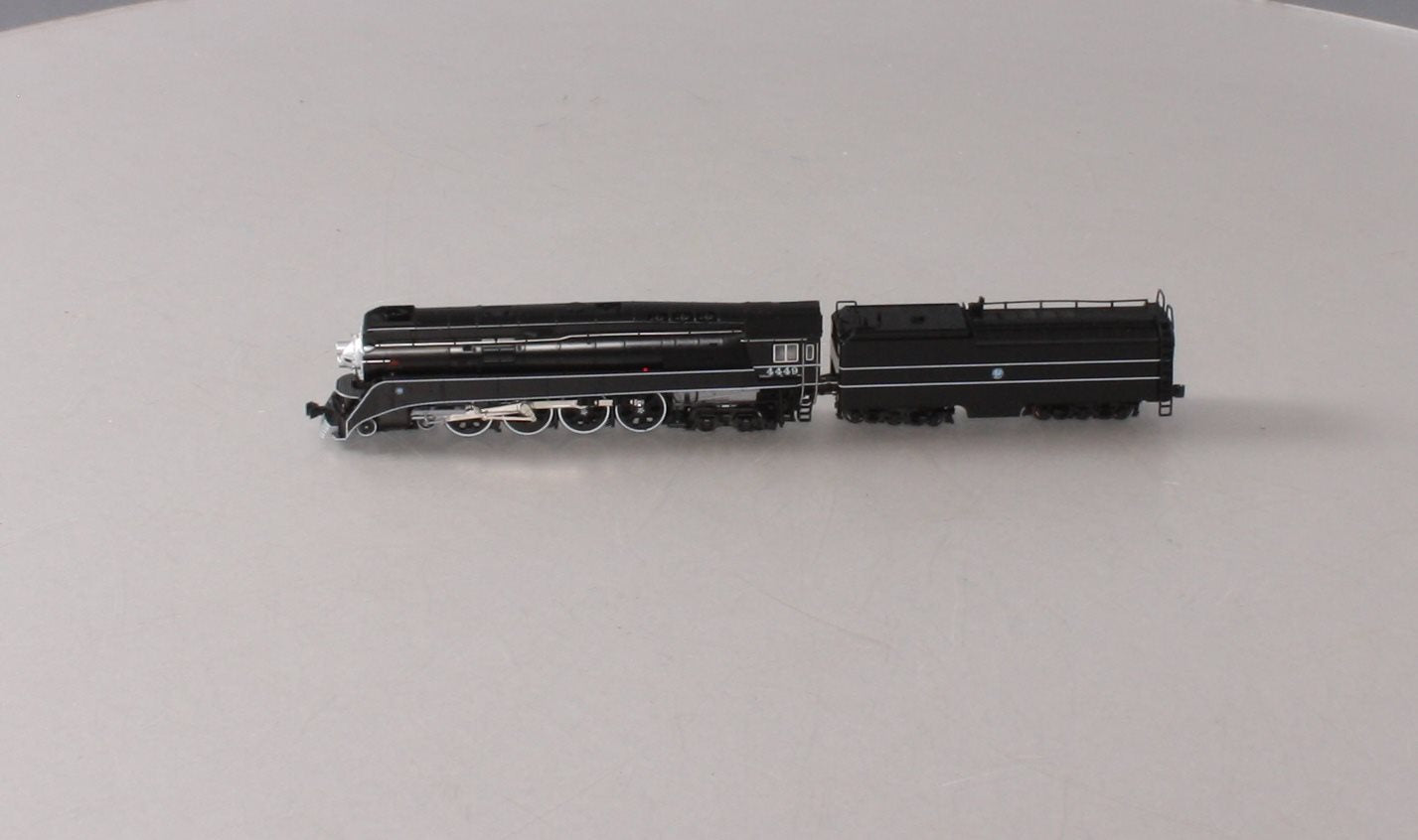 Kato 126-0312 N BNSF Excursion 4-8-4 GS-4 Black #4449
