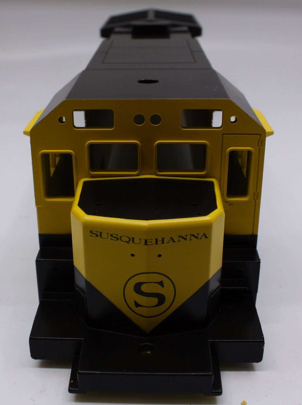 Lionel 4004-1 NYSW New York, Susquehanna & Western Railway Diesel Shell