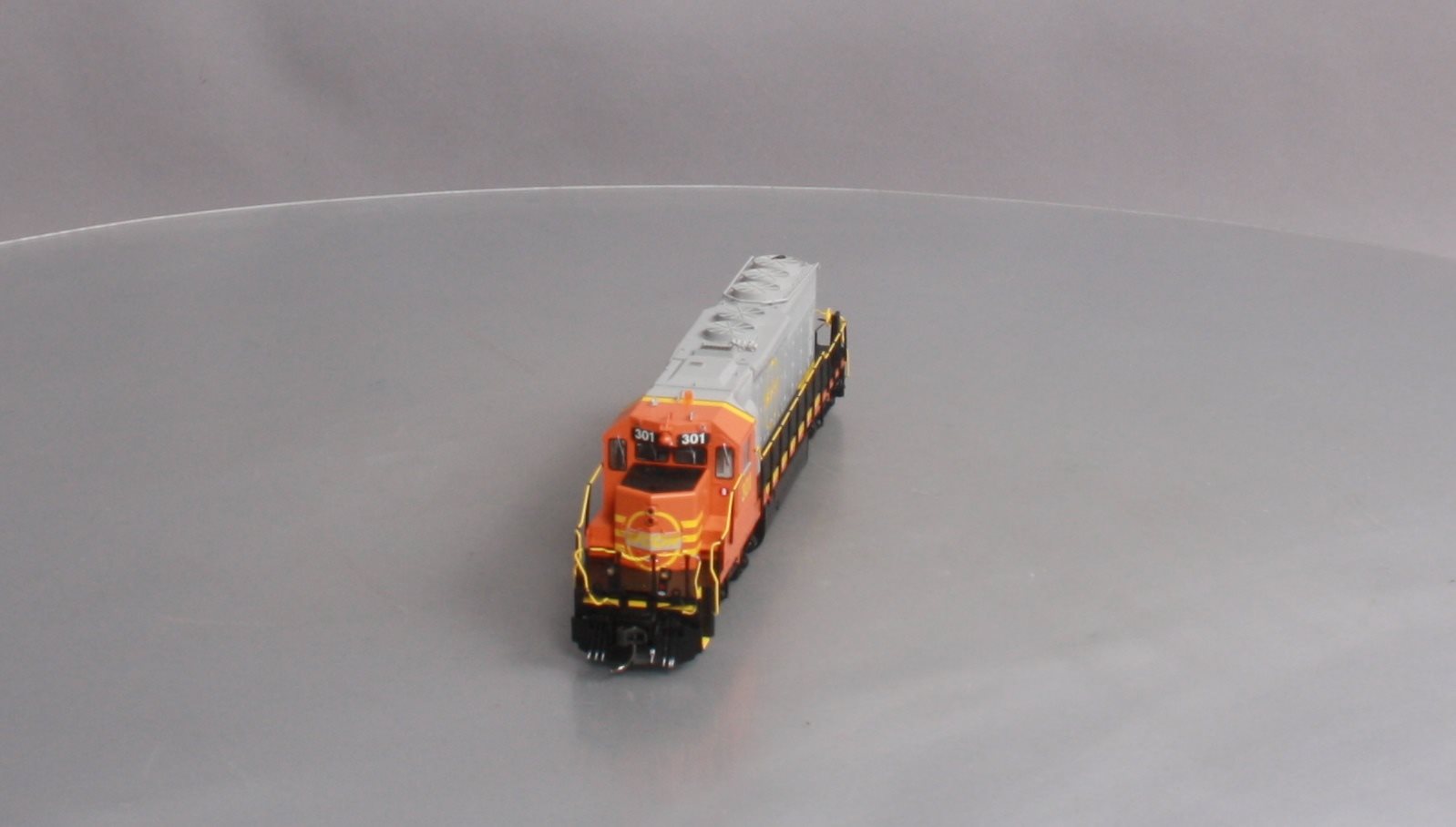 Bowser 24573 HO Wellsboro & Corning Railroad GMD SD40-2 Diesel Loco w/Sound #301