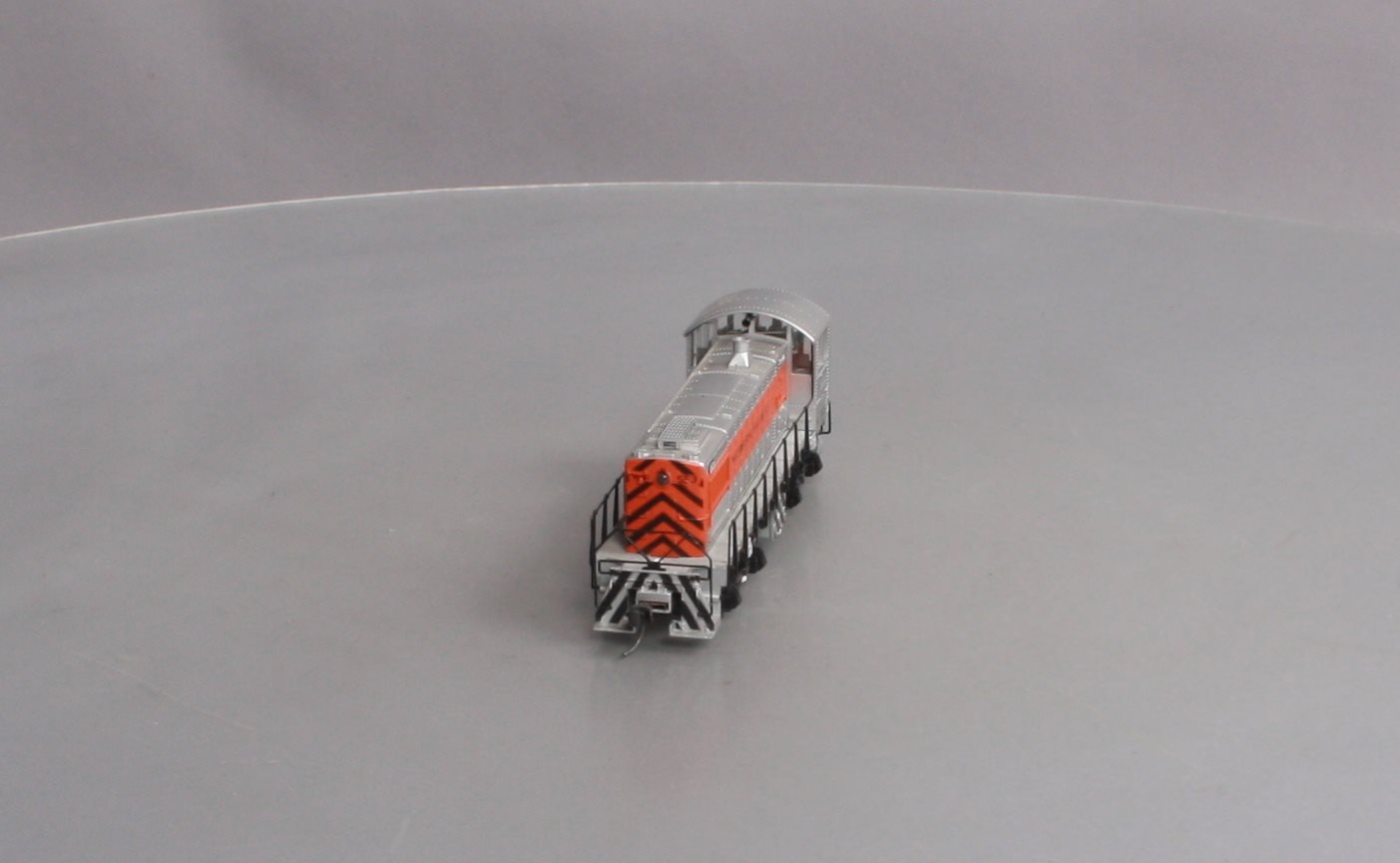 Atlas 8712 HO Scale Western Pacific Alco S-2 Diesel Locomotive #553