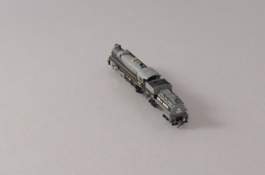 Model Power 87424 Union Pacific Vandy Tender 4-6-2 Semi-Streamliner Locomotive
