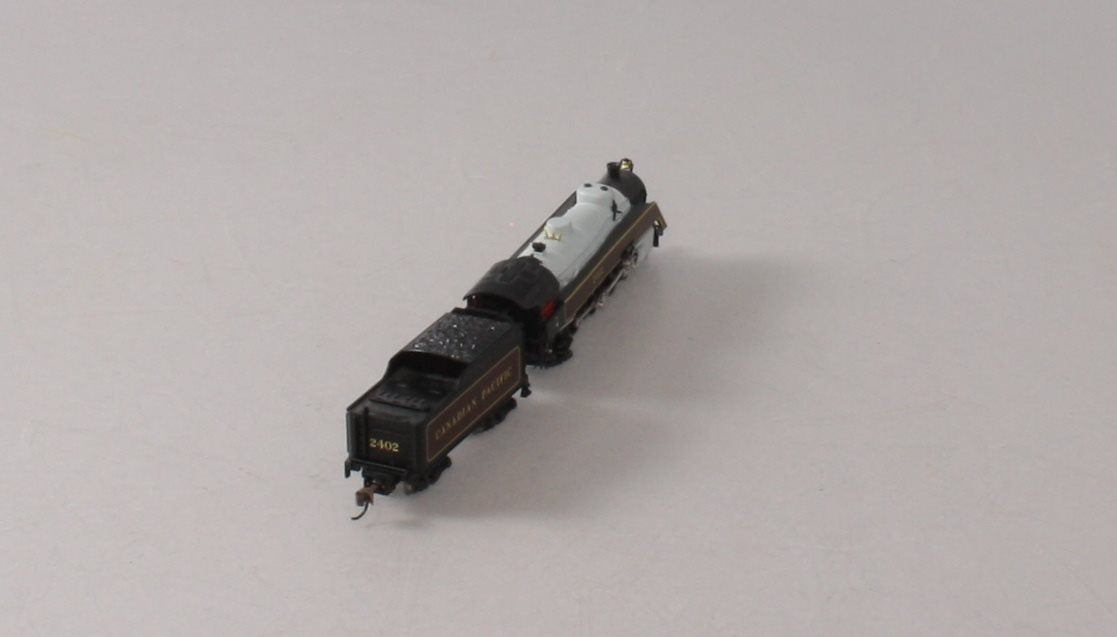 Model Power 87428 Canadian Pacific 4-6-2 Semi-SL Steam Locomotive w/ Tender