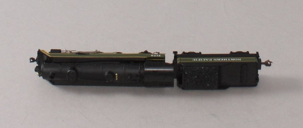 Model Power 87430 Northern Pacific 4-6-2 Semi-Streamliner Locomotive #2179