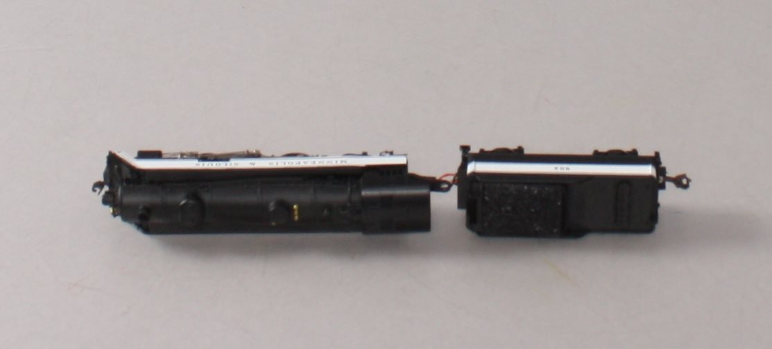 Model Power 87431 M&StL Delta 4-6-2 Semi-Streamliner Locomotive #502