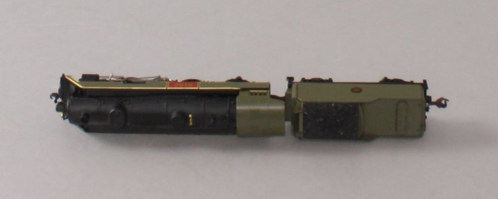 Model Power 87427 N Candian National Railways 4-6-2 Semi-Streamliner #5132