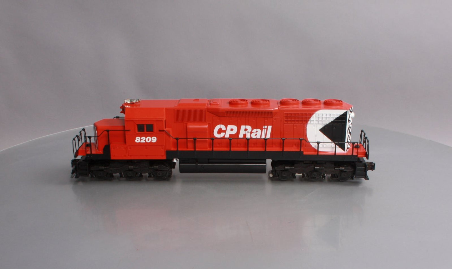 Lionel 6-18209 O Gauge Canadian Pacific SD40 Dummy Diesel Locomotive #8209 EX/Box