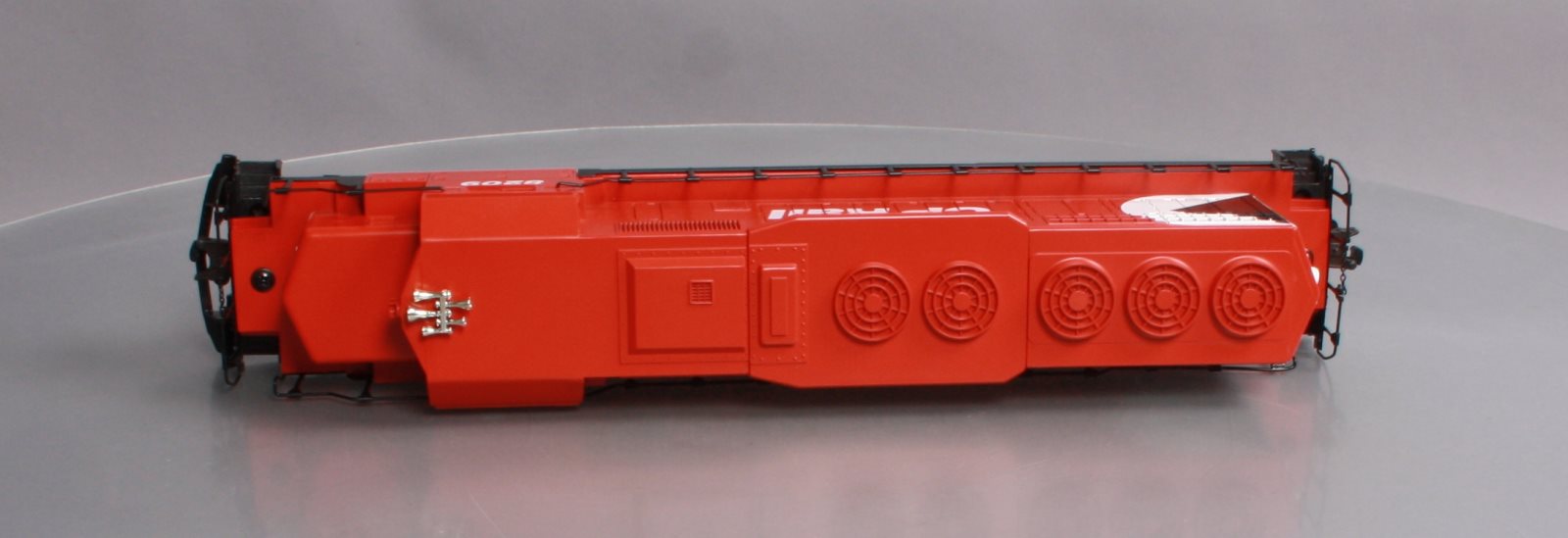Lionel 6-18209 O Gauge Canadian Pacific SD40 Dummy Diesel Locomotive #8209 EX/Box