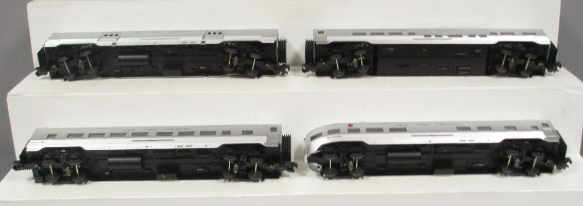 MTH 30-67809 O New York Central 60' Streamlined Passenger Car Set (Set of 4) LN/Box