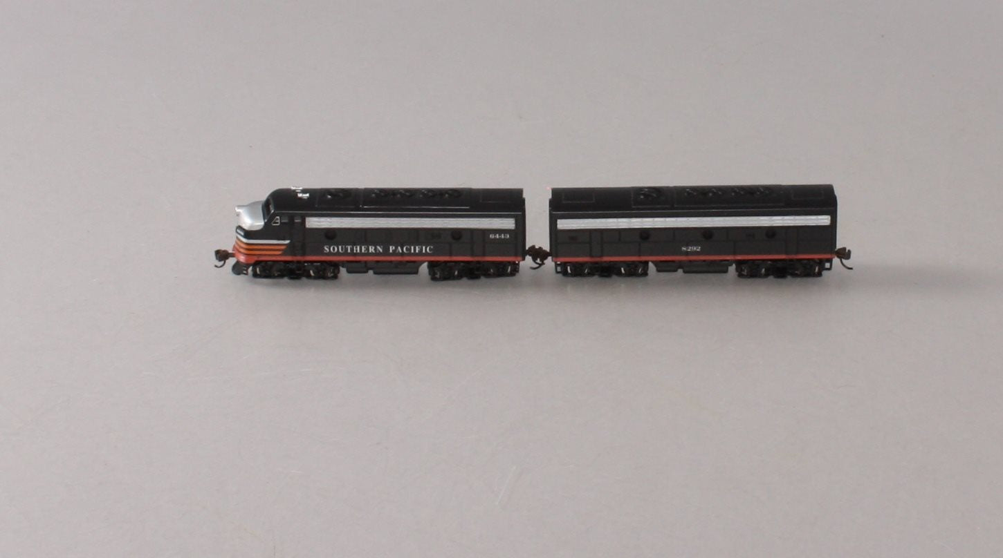 Bachmann 81263 South Pacific F7 AB Diesel Locomotive Set