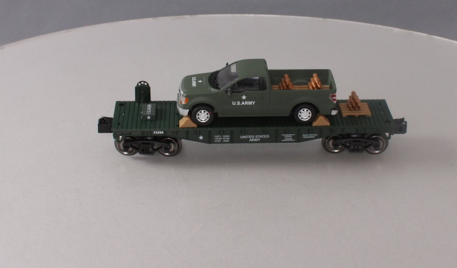 Menards 279-2655 O United States Army Flat Car w/ F-150 Pick-up NIB