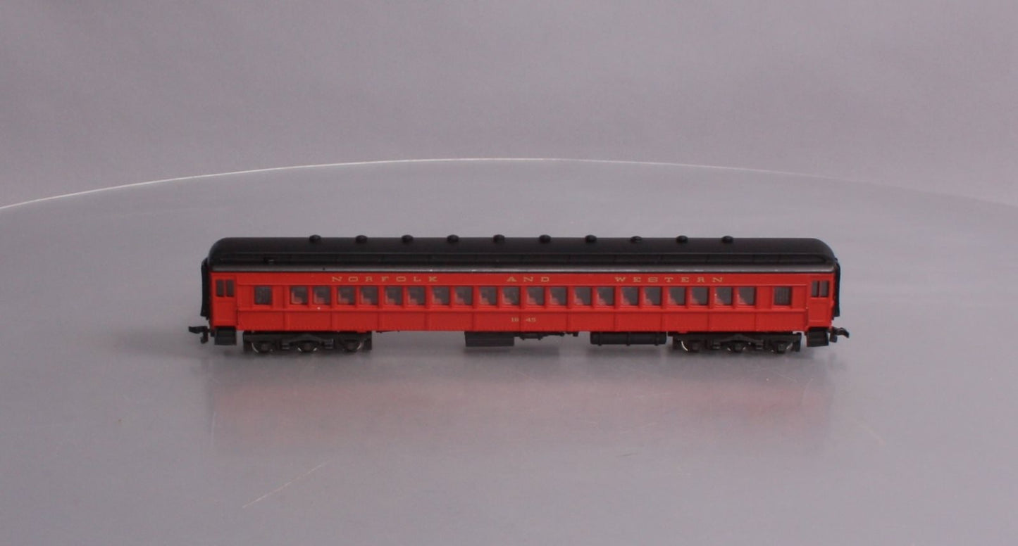 Bachmann 89123 HO Norfolk & Western Passenger Coach #1645
