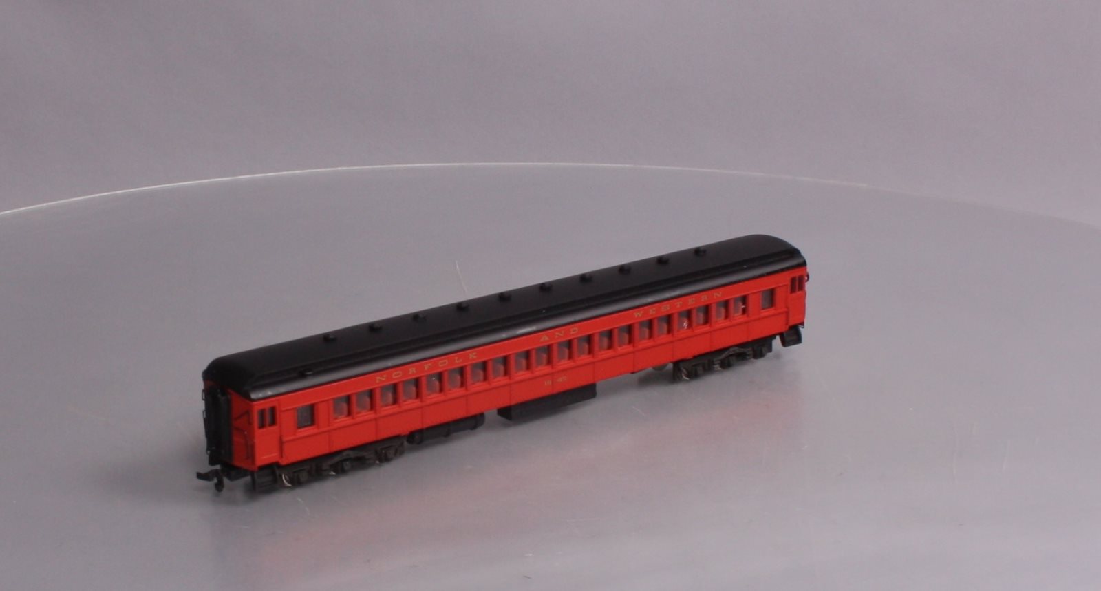 Bachmann 89123 HO Norfolk & Western Passenger Coach #1645