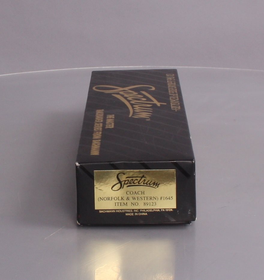 Bachmann 89123 HO Norfolk & Western Passenger Coach #1645