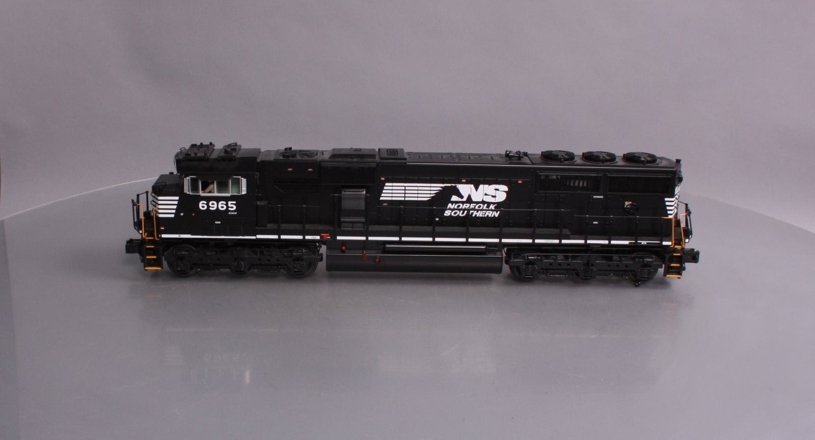 MTH 20-20597-1 Norfolk Southern SD60E Diesel Engine #6965