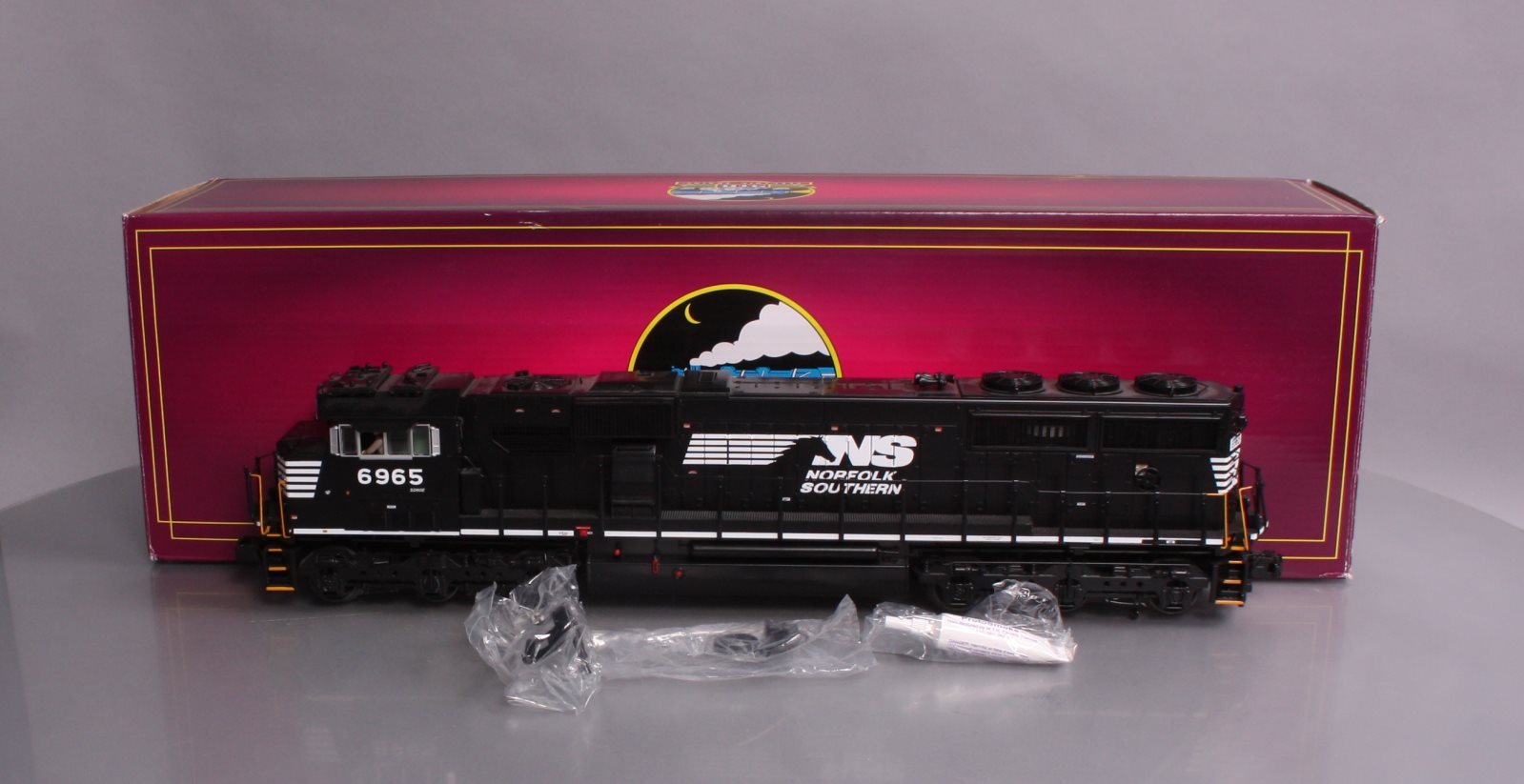 MTH 20-20597-1 Norfolk Southern SD60E Diesel Engine #6965