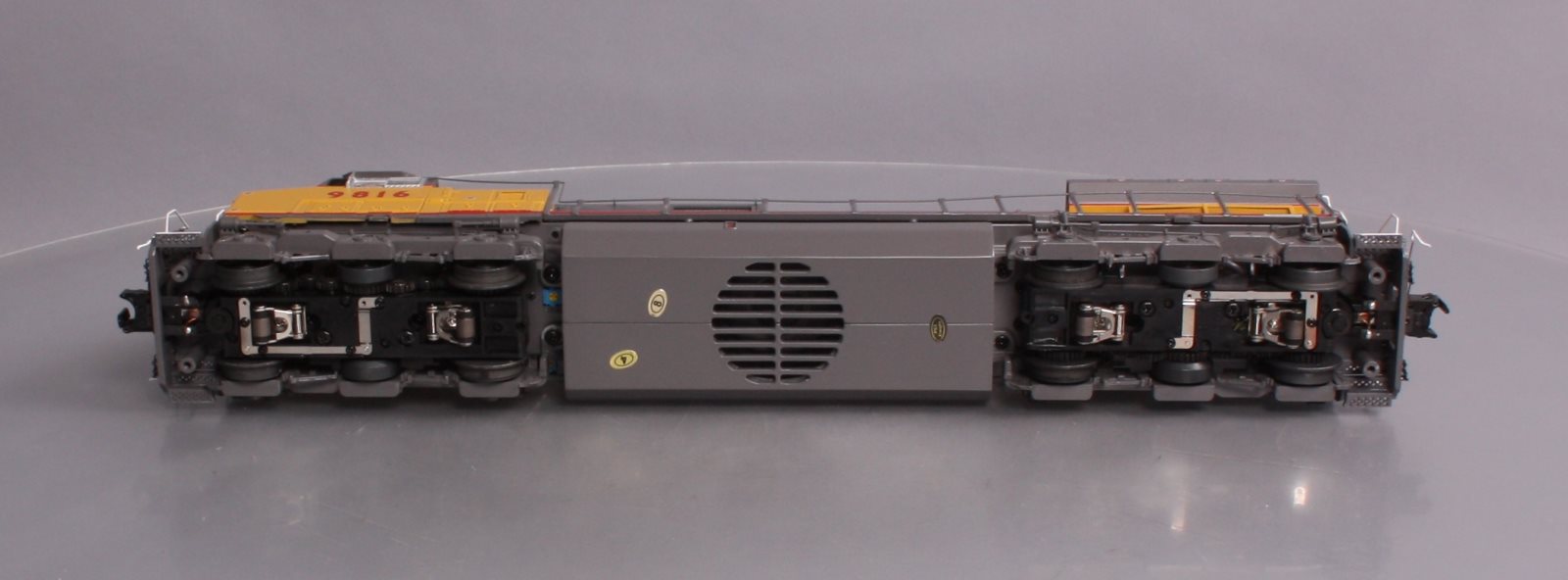 MTH 20-20662-1 Union Pacific GE Dash 9 Diesel Engine w/P-S 3.0 #9816 - 3-Rail