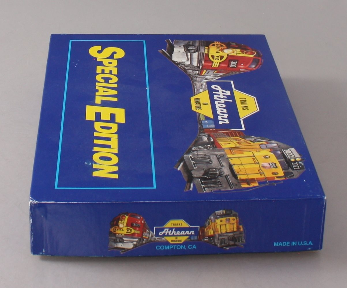 Athearn 2319 HO Scale Tropicana 57'''' Reefer Car #1229 & 1242 Kit (Set of 2)