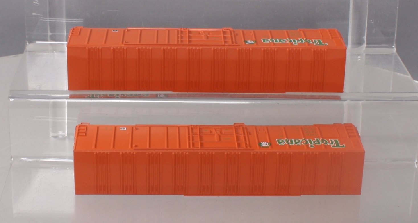 Athearn 2319 HO Scale Tropicana 57'''' Reefer Car #1229 & 1242 Kit (Set of 2)