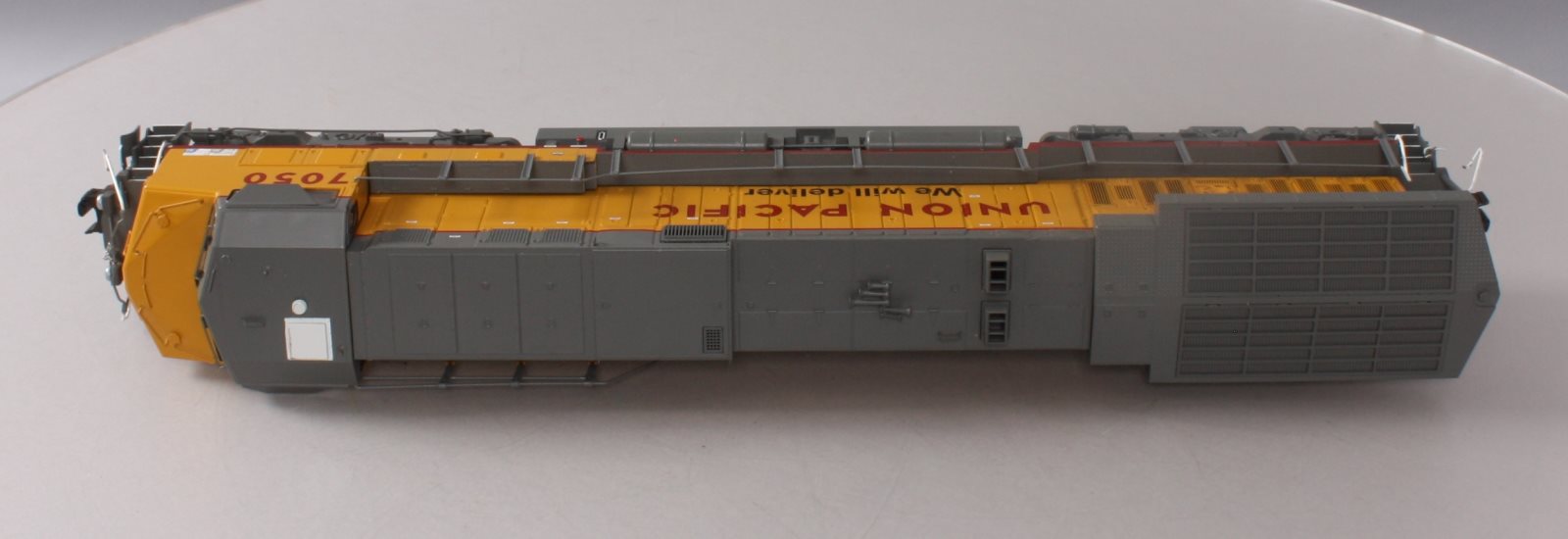 Lionel 6-28327 Union Pacific GE AC6000 Diesel Locomotive #7050