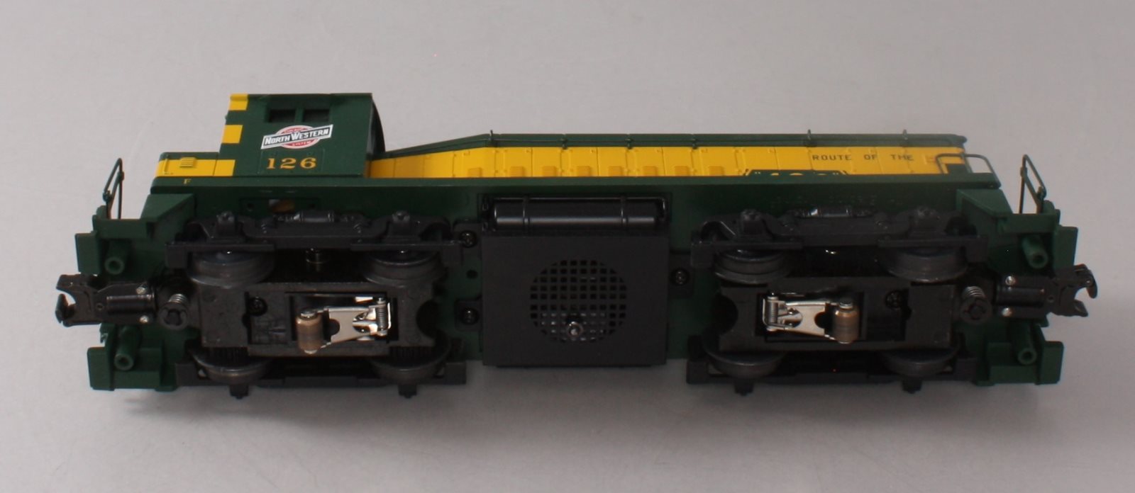 MTH 30-2165-1 Chicago & NorthWestern SW-8 Diesel Switcher w/PS1 #126 LN/Box