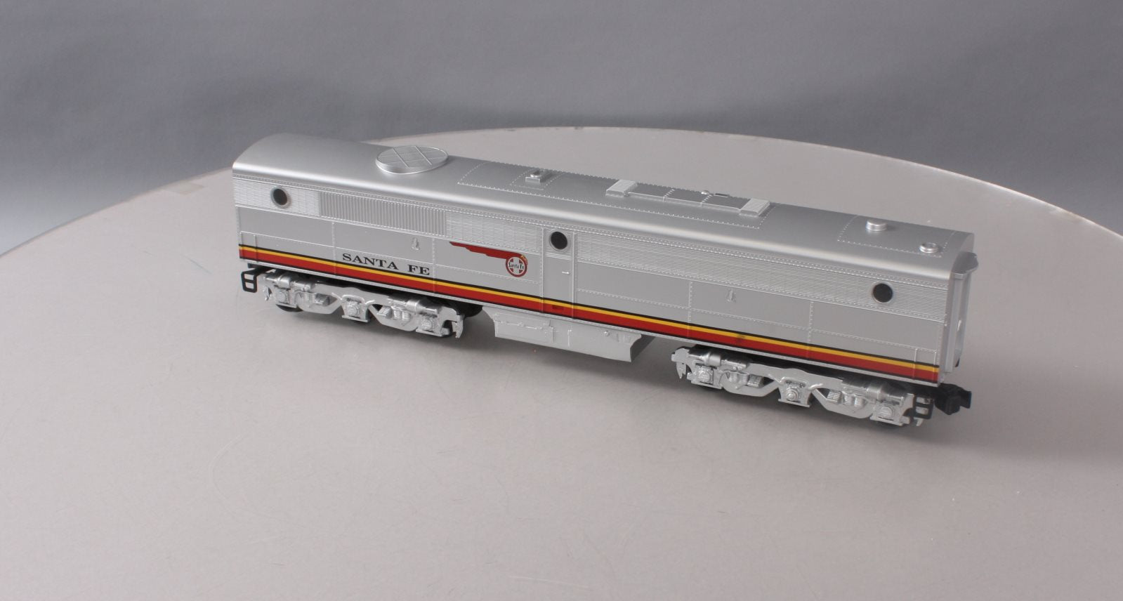 Williams 22701 O Gauge Santa Fe PB-1 Diesel Locomotive B-Unit Dummy