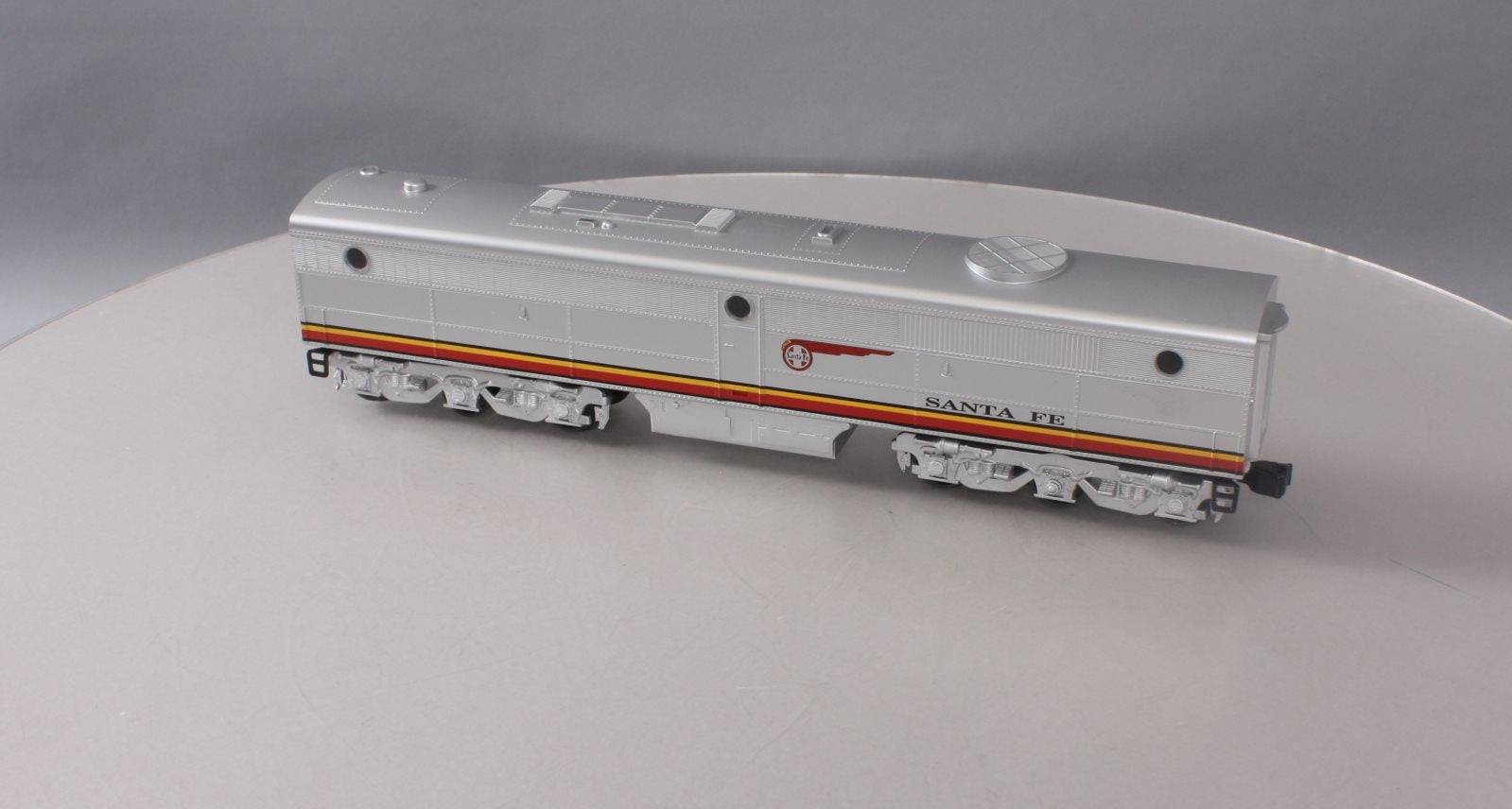 Williams 22701 O Gauge Santa Fe PB-1 Diesel Locomotive B-Unit Dummy