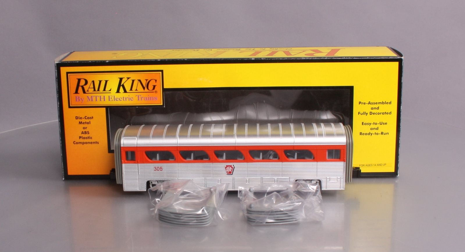 MTH 30-6166 O Gauge Pennsylvania Aerotrain Coach Passenger Car #305 LN/Box